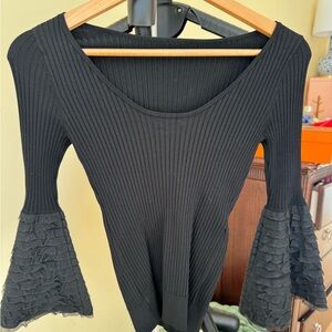 Jorya Elegant Black Flared Sleeve Sweater